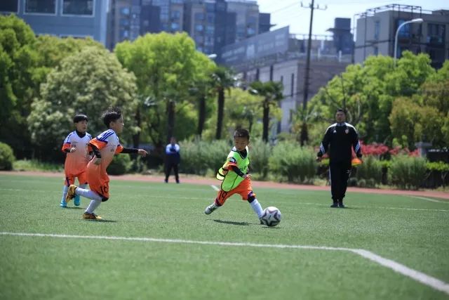 NBA球队只能有3份双向合同 崔永熙与多人竞争